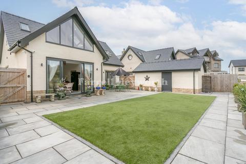 undefined, Lily Close, Morecambe LA3