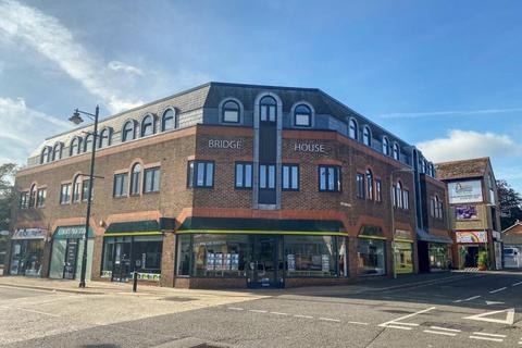 1 bedroom apartment for sale, Church Road, Fleet GU51