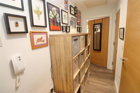 1 bedroom apartment for sale, Church Road, Fleet GU51