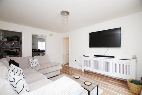 undefined, Drew Street, Swindon SN2
