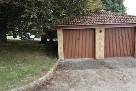 6 Singleton Court, Wells, BA5 2NE