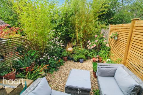 12 Hillside Close, Headley Down, Bordon, GU35 8BL
