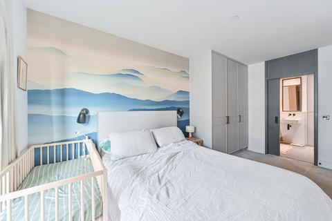 2 bedroom flat for sale, Windsor Square, Woolwich Riverside, Woolwich, SE18