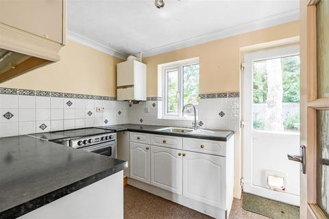 49 Copperfields, Fetcham, Leatherhead, KT22 9PA