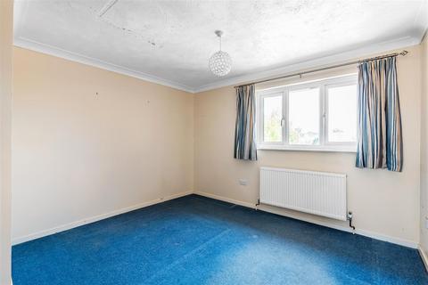 49 Copperfields, Fetcham, Leatherhead, KT22 9PA