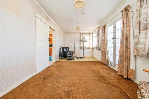 3 bedroom bungalow for sale, Glebe Way, Jaywick, Clacton-on-Sea