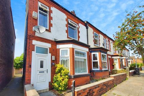 3 bedroom end of terrace house for sale, Gordon Road, Monton, M30