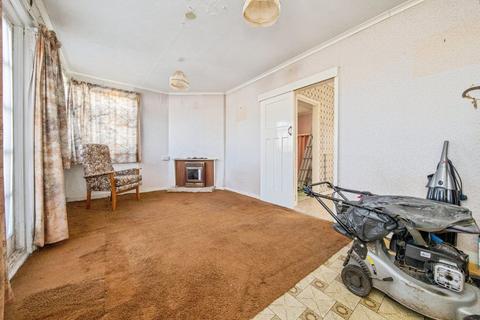 3 bedroom bungalow for sale, Glebe Way, Jaywick, Clacton-on-Sea