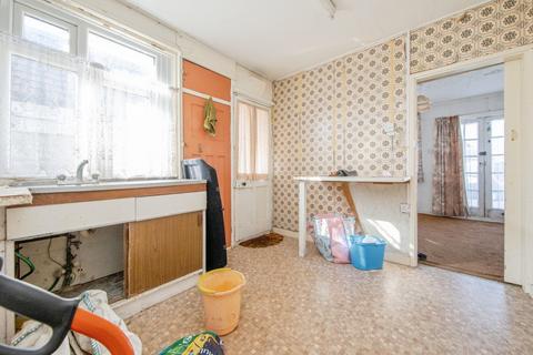 3 bedroom bungalow for sale, Glebe Way, Jaywick, Clacton-on-Sea