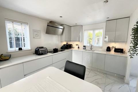 3 Britannia Close, Bowerhill, Melksham, SN12 6WB