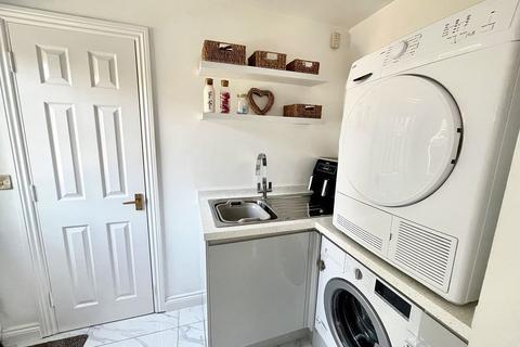 3 Britannia Close, Bowerhill, Melksham, SN12 6WB