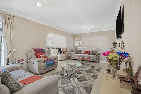 6 bedroom detached house for sale, Old Woking Road, Woking, Surrey, GU22