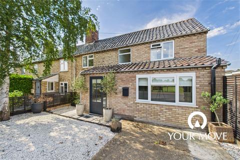 35a Loddon Road, Ditchingham, Bungay, NR35 2RA