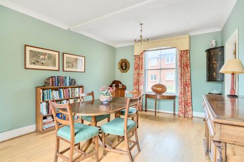 4 bedroom detached house for sale, Couching Street, Watlington