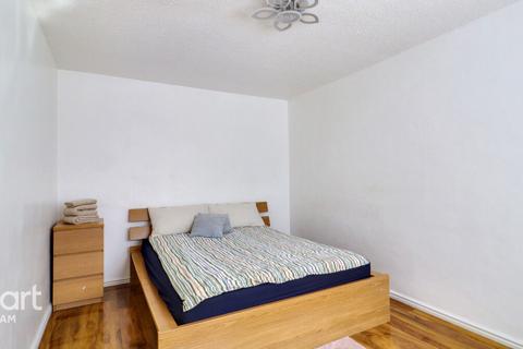 1 bedroom flat for sale, Langdon Road, London