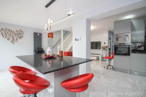 3 bedroom semi-detached bungalow for sale, Compton Place, Carpenders Park, Watford, WD19