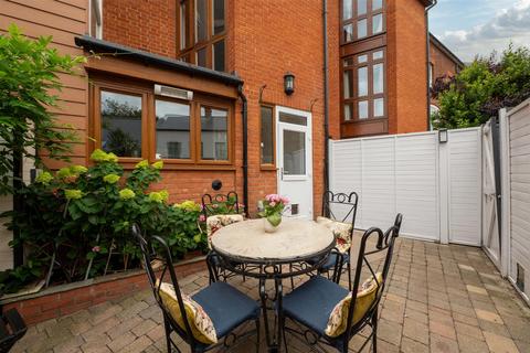 undefined, Tilehouse Street, Hitchin