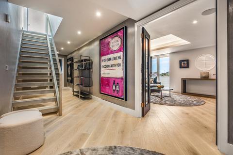 4 bedroom penthouse for sale, Shore Road, Sandbanks, Poole, Dorset, BH13