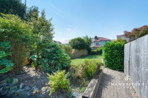 4 bedroom semi-detached house for sale, Ruins Barn Road, Sittingbourne ME10