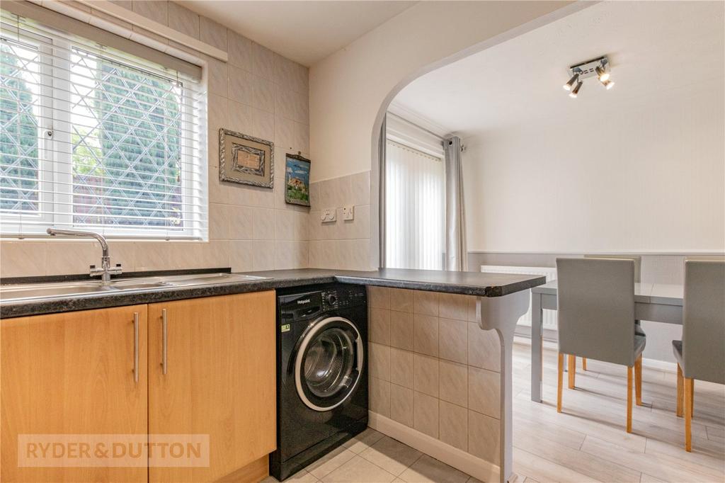 Kitchen/Dining
