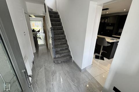 18 Colman Avenue, Wolverhampton, WV11 3RR