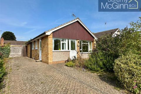 24 Augustus Drive, Alcester, B49 5HH