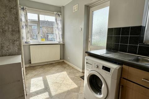 24 Augustus Drive, Alcester, B49 5HH