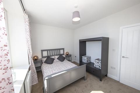 2 bedroom apartment to rent, Hanover St, Swansea