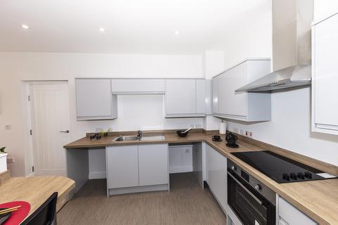 2 bedroom apartment to rent, Hanover St, Swansea