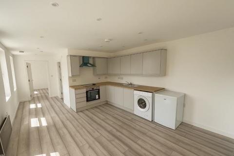 1 bedroom apartment to rent, Hanover St,