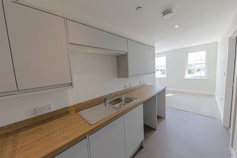 2 bedroom apartment to rent, Hanover St, Swansea