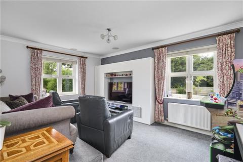 4 bedroom detached house for sale, Hollingwood Park, Ilkley, West Yorkshire, LS29