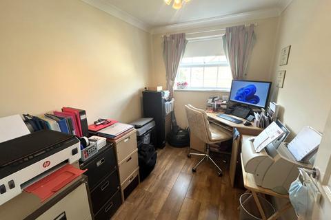 4 bedroom end of terrace house for sale, Chatteris PE16