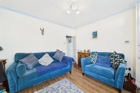 3 bedroom terraced house for sale, Seago Street, Lowestoft