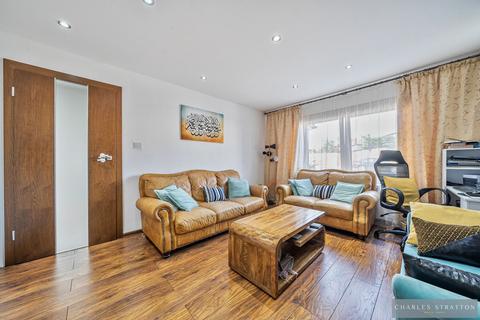 69 Harrow Crescent, Romford, RM3 7BJ