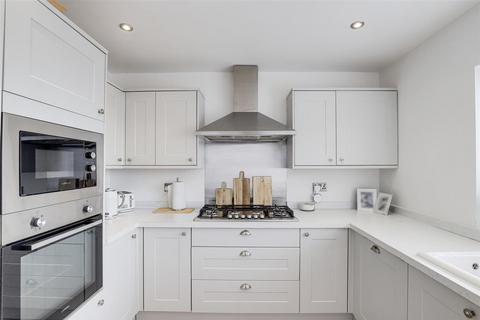 3 bedroom semi-detached house for sale, Besecar Avenue, Nottingham NG4