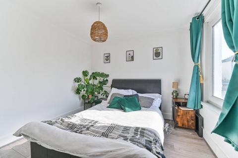 36 The Drive, Thornton Heath, CR7 8LA
