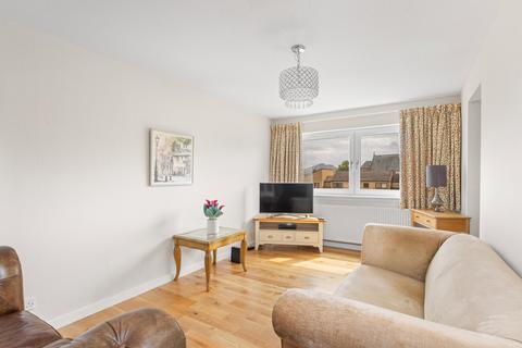 12/5 Clark Place, Edinburgh, EH5 3BQ