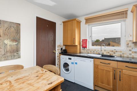 12/5 Clark Place, Edinburgh, EH5 3BQ