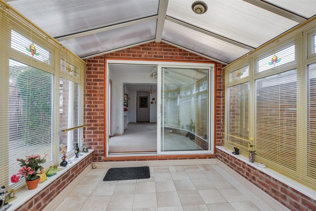 Conservatory 2.jpeg