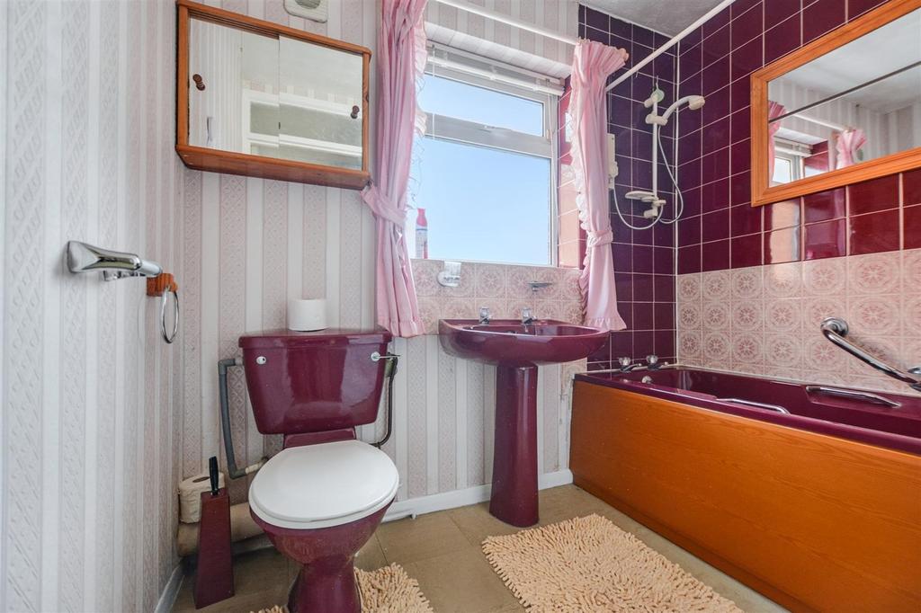 Bathroom.jpeg