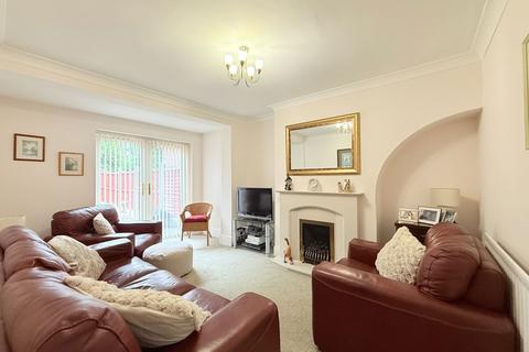 3 bedroom semi-detached house for sale, Union Road, Shirley