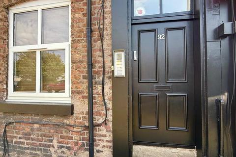 2 bedroom flat for sale - Mill Lane, Macclesfield