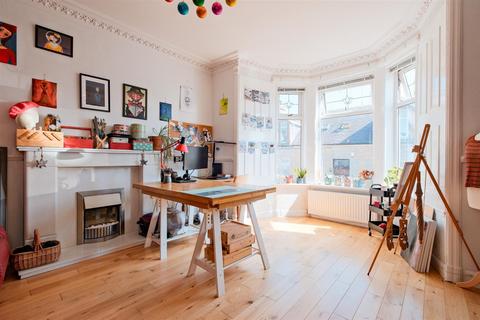 5 Beechwood Crescent, Lesmahagow, Lanark, ML11 0ET