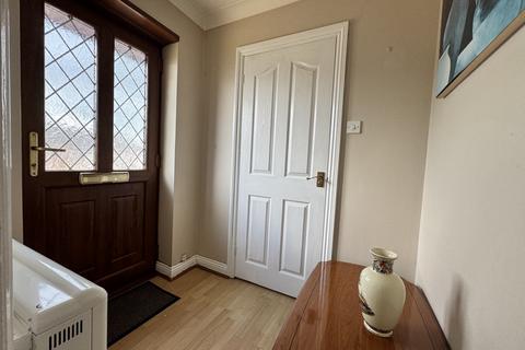 2 bedroom semi-detached bungalow for sale, Brynglas, Penygroes, Llanelli, Carmarthenshire.