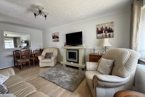2 bedroom semi-detached bungalow for sale, Brynglas, Penygroes, Llanelli, Carmarthenshire.