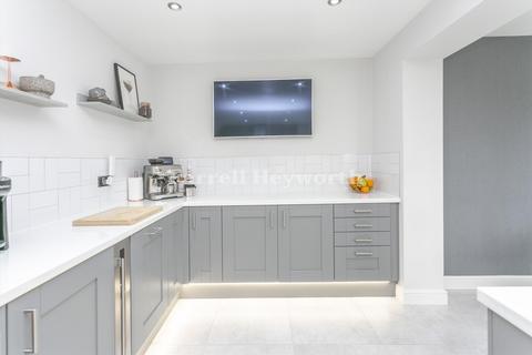 30 Cypress Walk, Barrow-in-furness, LA13 0JY