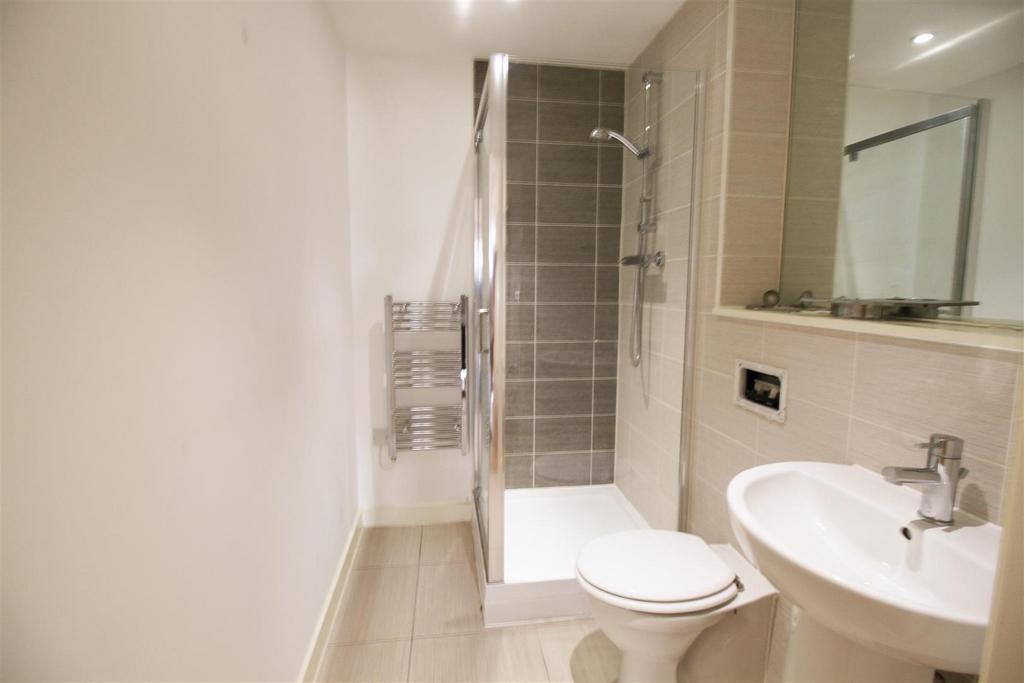Shower room.jpg