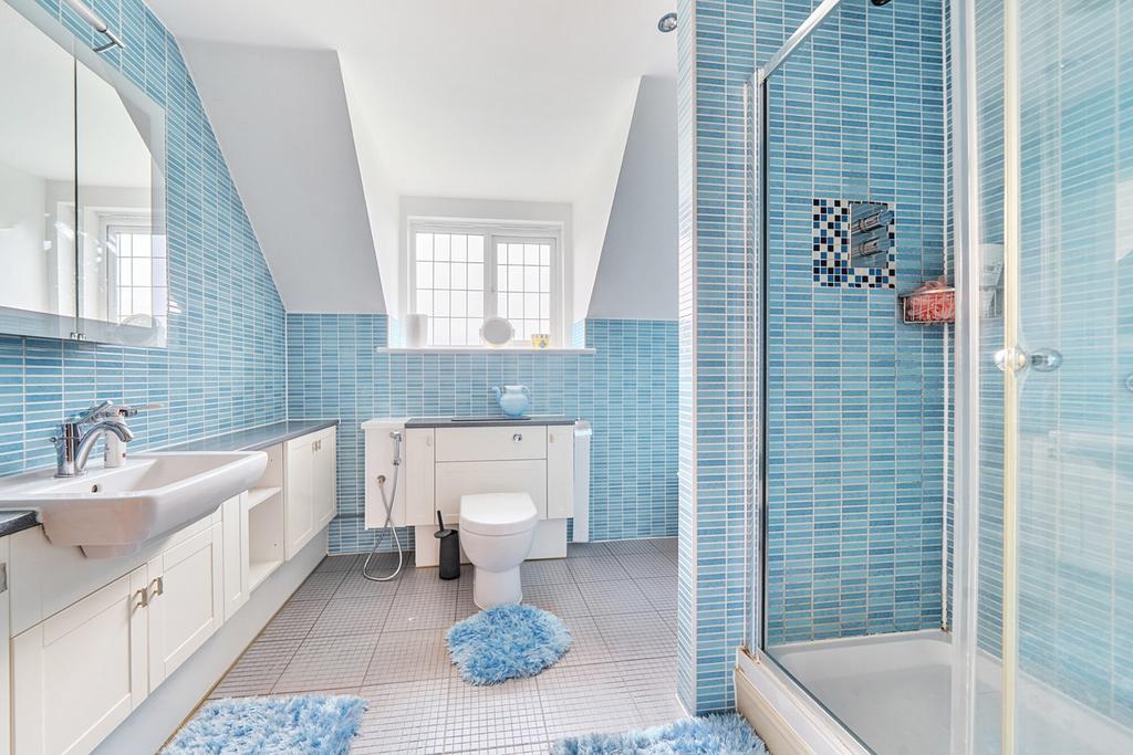 1333472-18-6890ba...