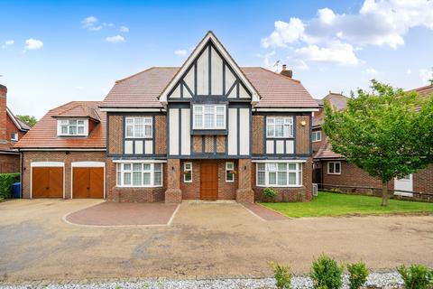 6 bedroom detached house for sale, Cleopatra Close, Stanmore